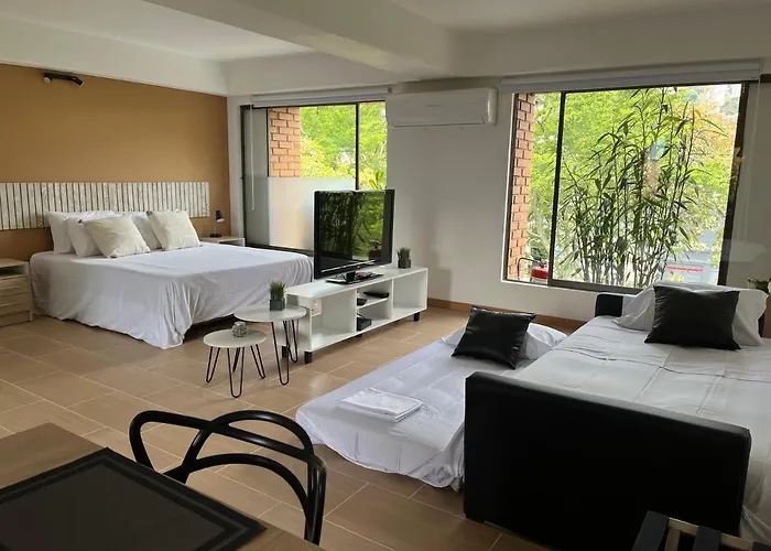 Poblado Park Aparta Suite