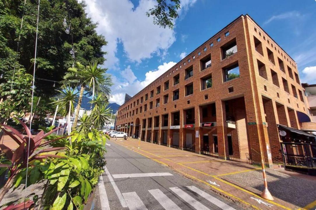 Apartamento Poblado Park Aparta *